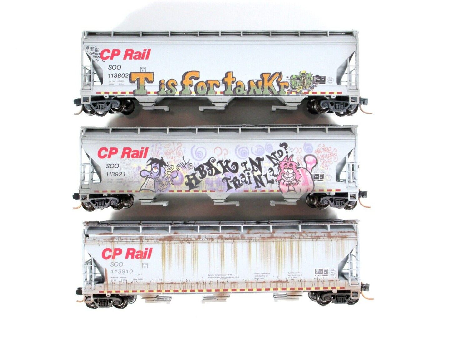 N Scale *SOO/CP RAIL*  Weathered & Graffiti Hopper 3-Set - Micro Trains 99305340