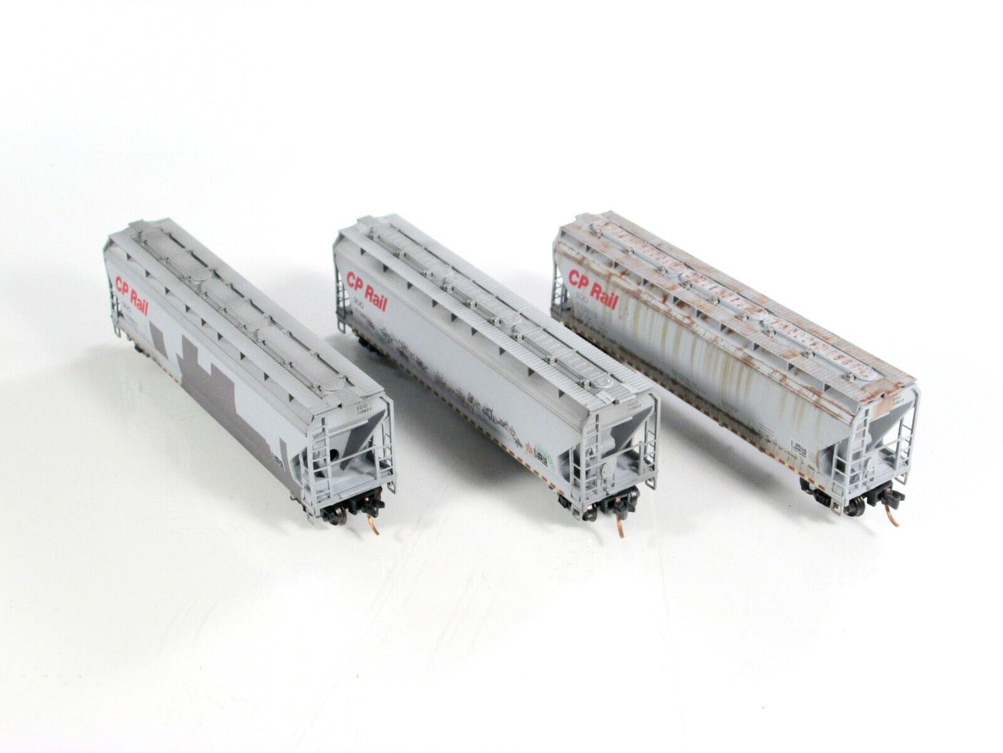 N Scale *SOO/CP RAIL*  Weathered & Graffiti Hopper 3-Set - Micro Trains 99305340