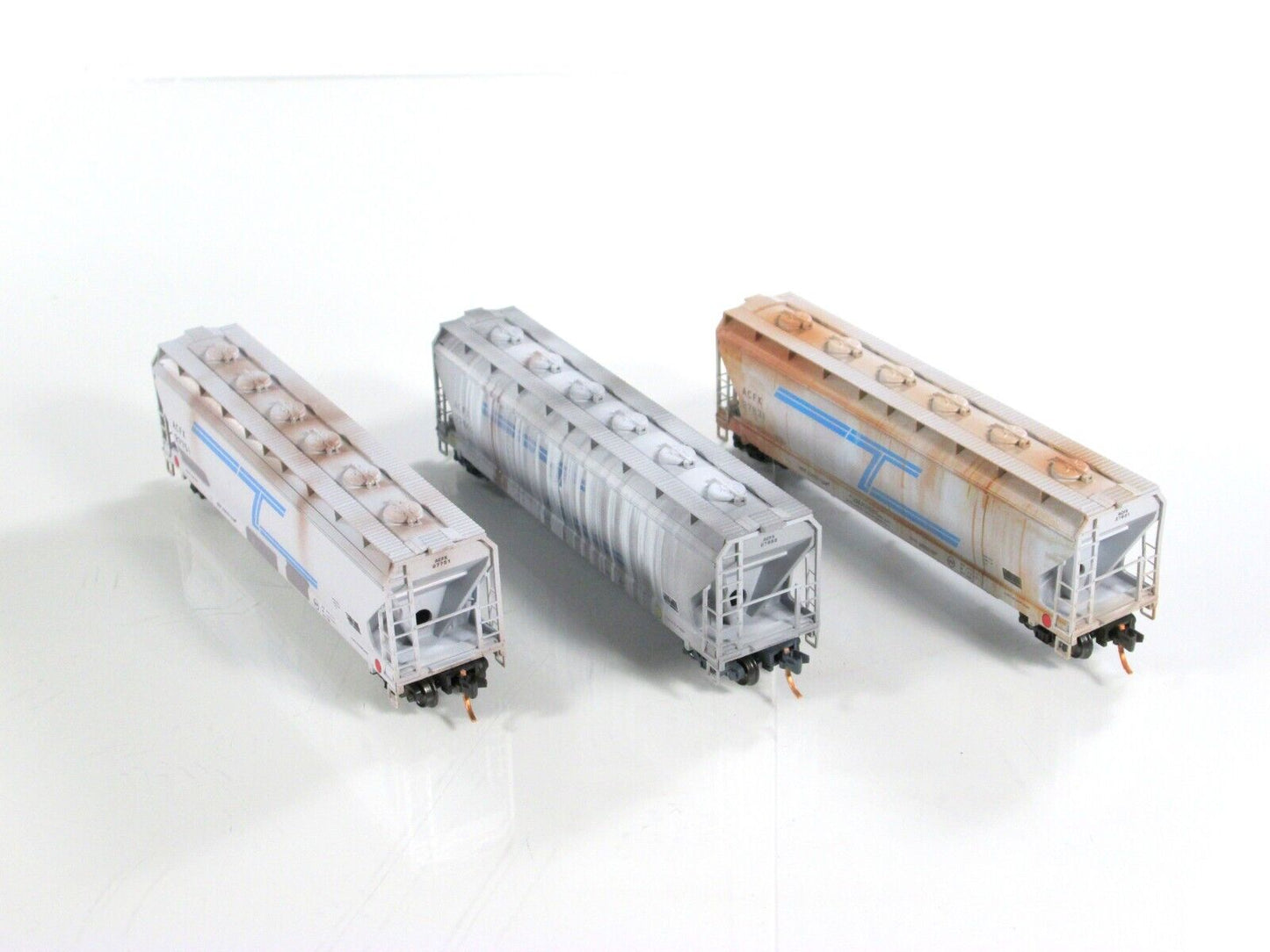 N Scale **ACFX** Weathered & Graffiti Hopper 3-Pack Set - Micro Trains 99305290