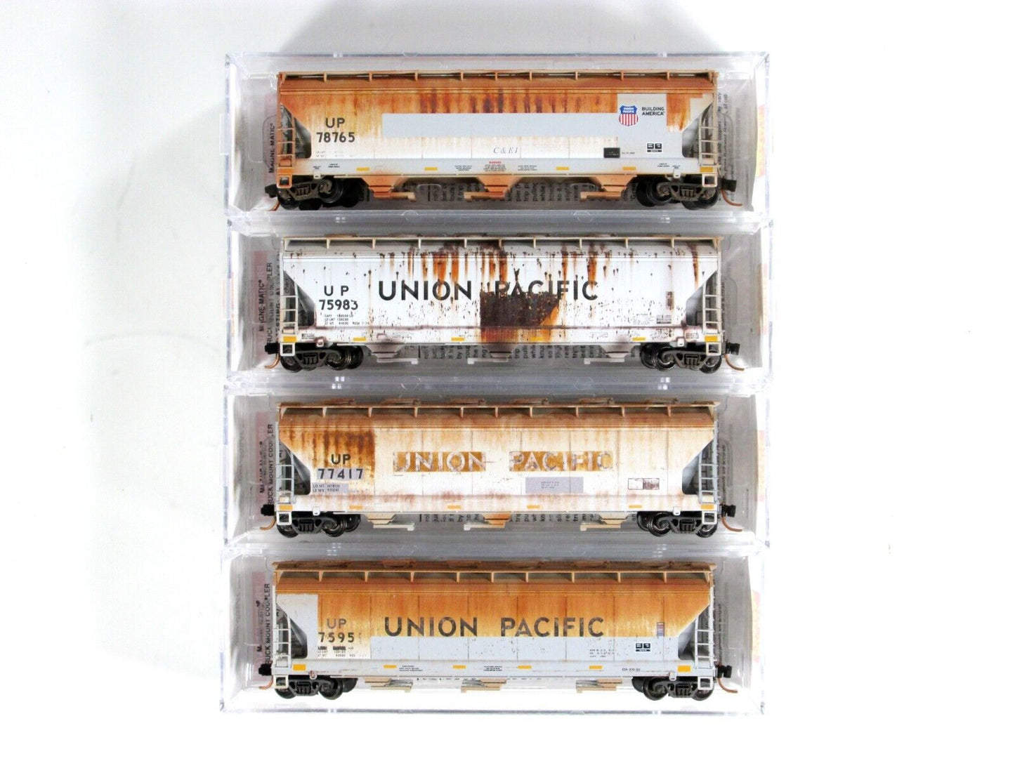 N Scale ***UNION PACIFIC*** Weathered Hopper 4-Pack Set -- Micro Trains 99305390