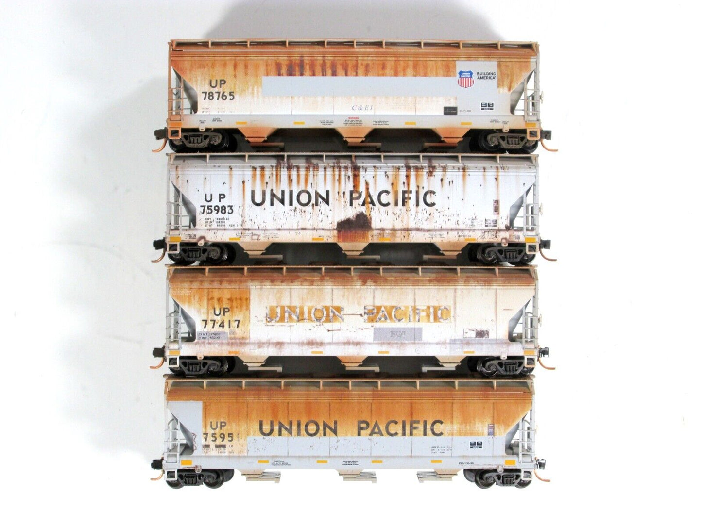 N Scale ***UNION PACIFIC*** Weathered Hopper 4-Pack Set -- Micro Trains 99305390
