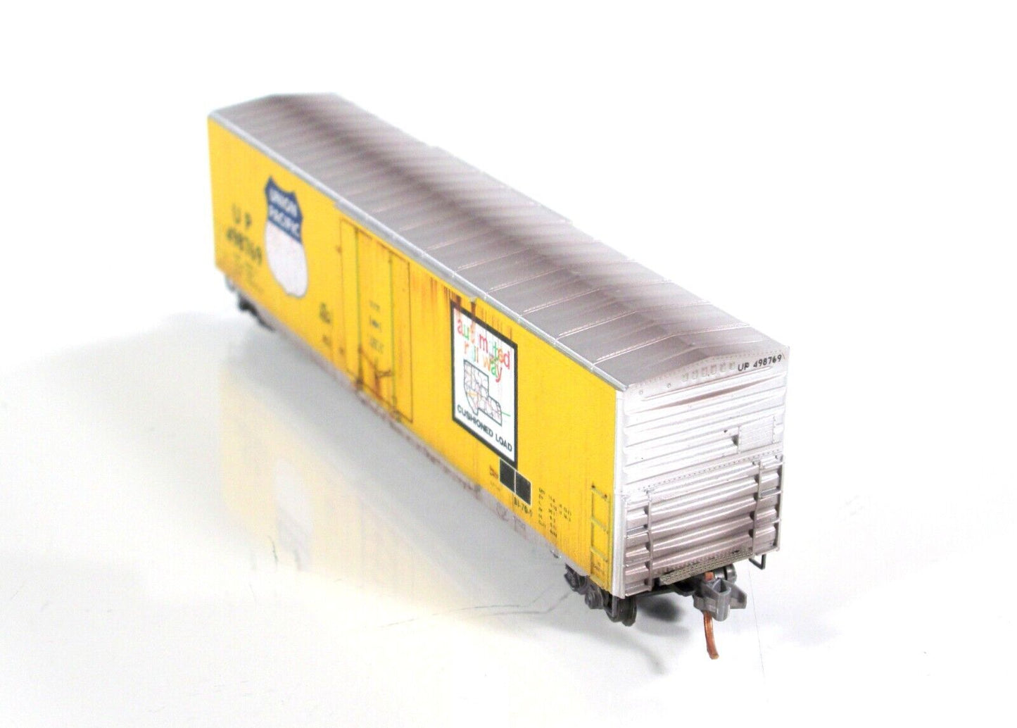 N Scale ***UNION PACIFIC*** Weathered Box Car - Micro Trains 99305480 / 18151070