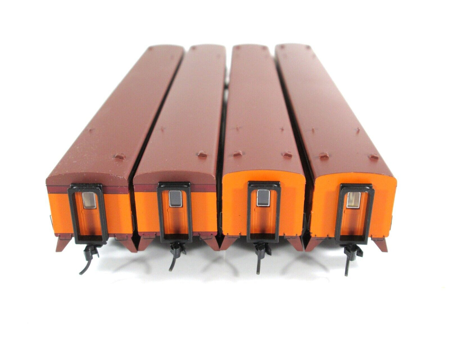 N Scale MILWAUKEE ROAD Bunk & Original Brown Roof Passenger Car Set - FOX VALLEY