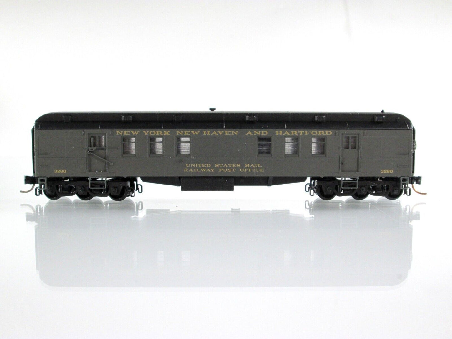N Scale NEW YORK, NEW HAVEN & HARTFORD - RPO Car #3280 - Micro Trains 140 00 020