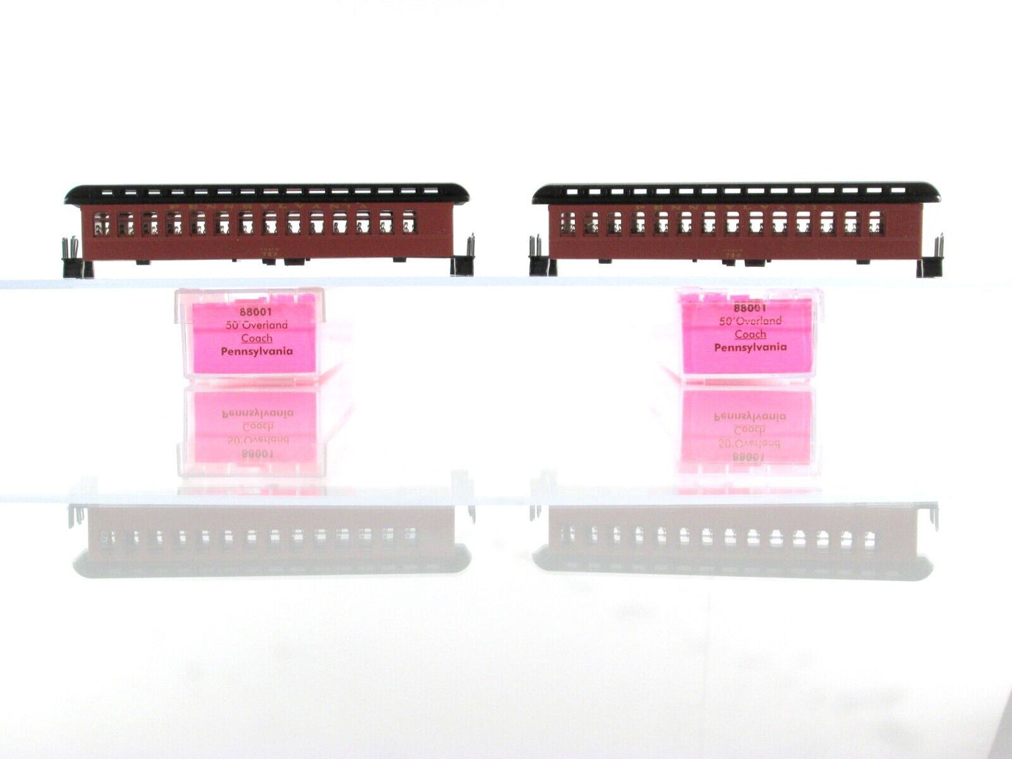 N Scale PENNSYLVANIA OVERLAND Passenger Coach Set Roundhouse 88001 -Knuckle Cplr