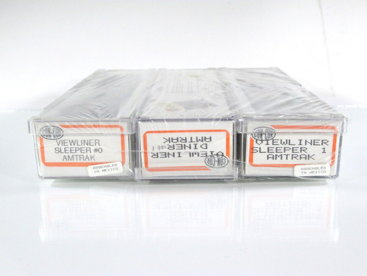 N Scale AMTRAK Ph III Viewliner Diner #8400, Sleepers #2300 2301 -Con-Cor 466103