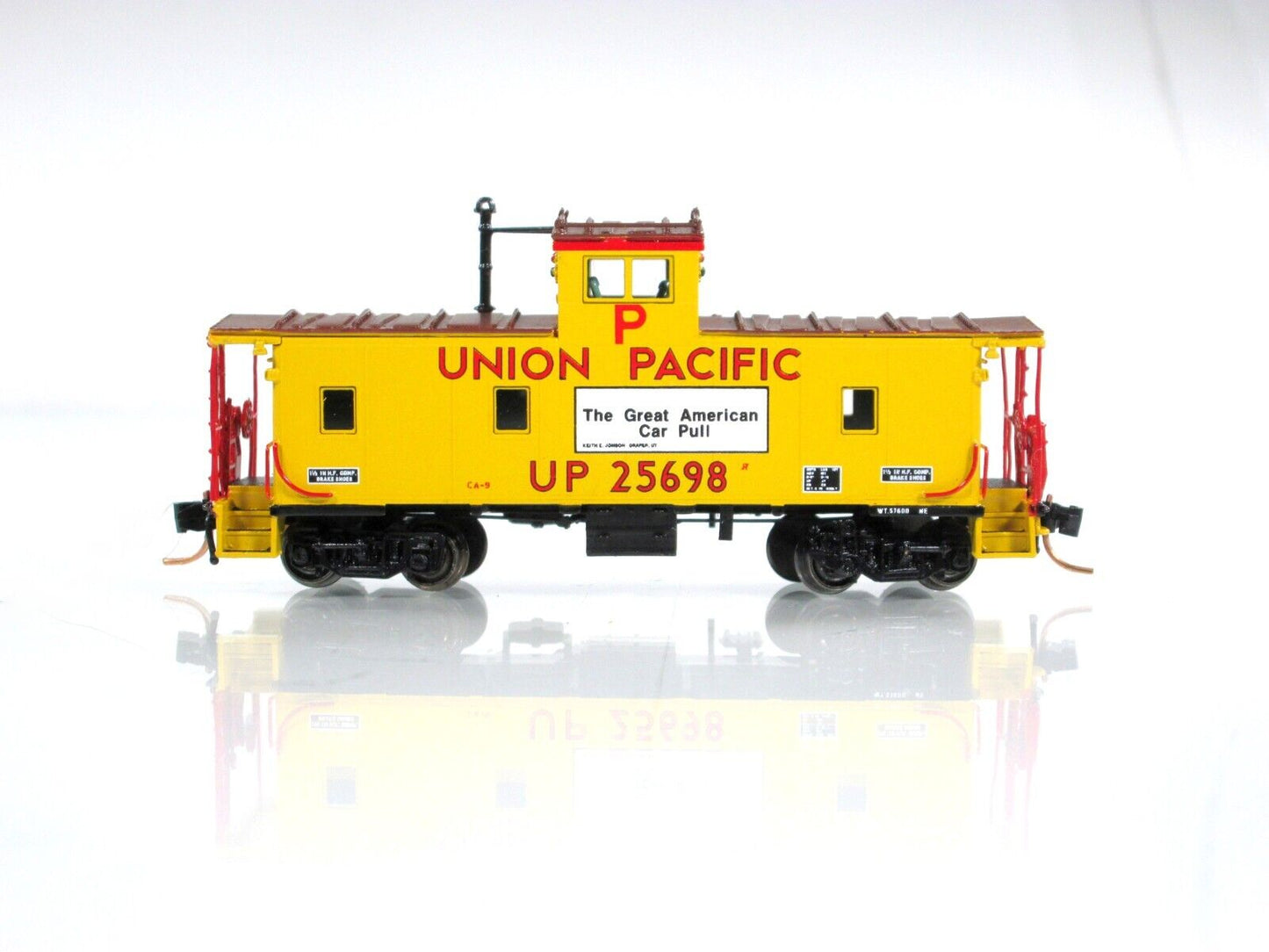 N Scale BRASS ***UNION PACIFIC*** CA-9 Cupola Caboose #25698 -- Overland / Daeki