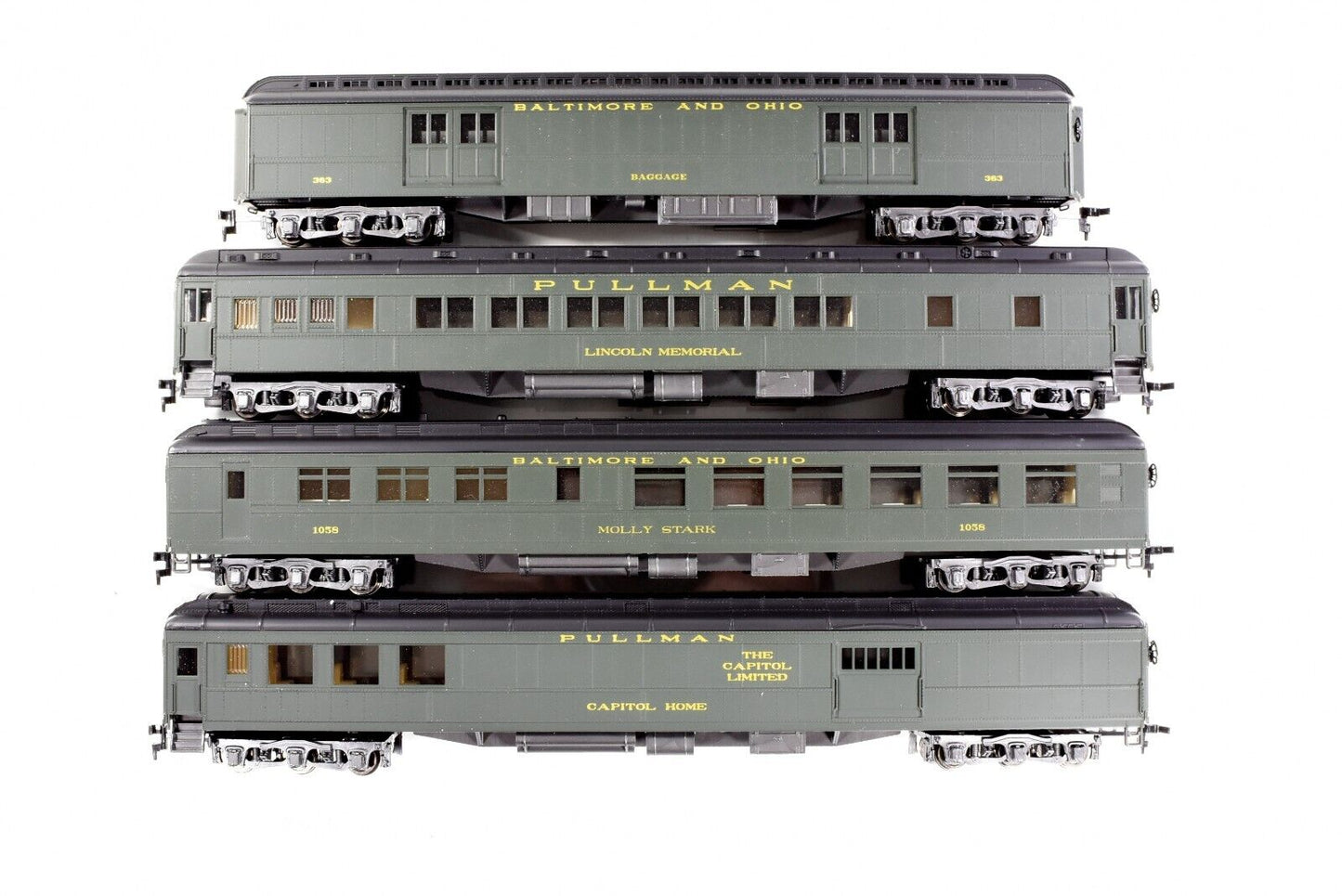 HO Scale B&O *CAPITOL LIMITED* Passenger & Interiors 4-Car Set A -Rivarossi 6906