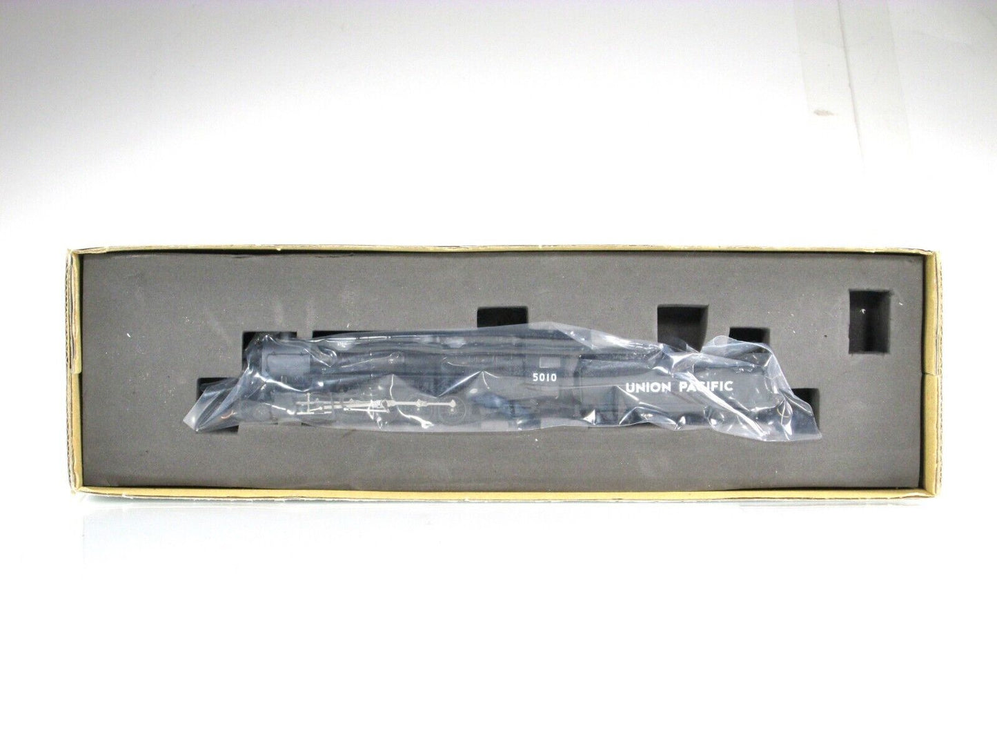 N Scale **UNION PACIFIC** USRA Heavy 2-10-2 Locomotive, UP 5010 - Con-Cor 003909