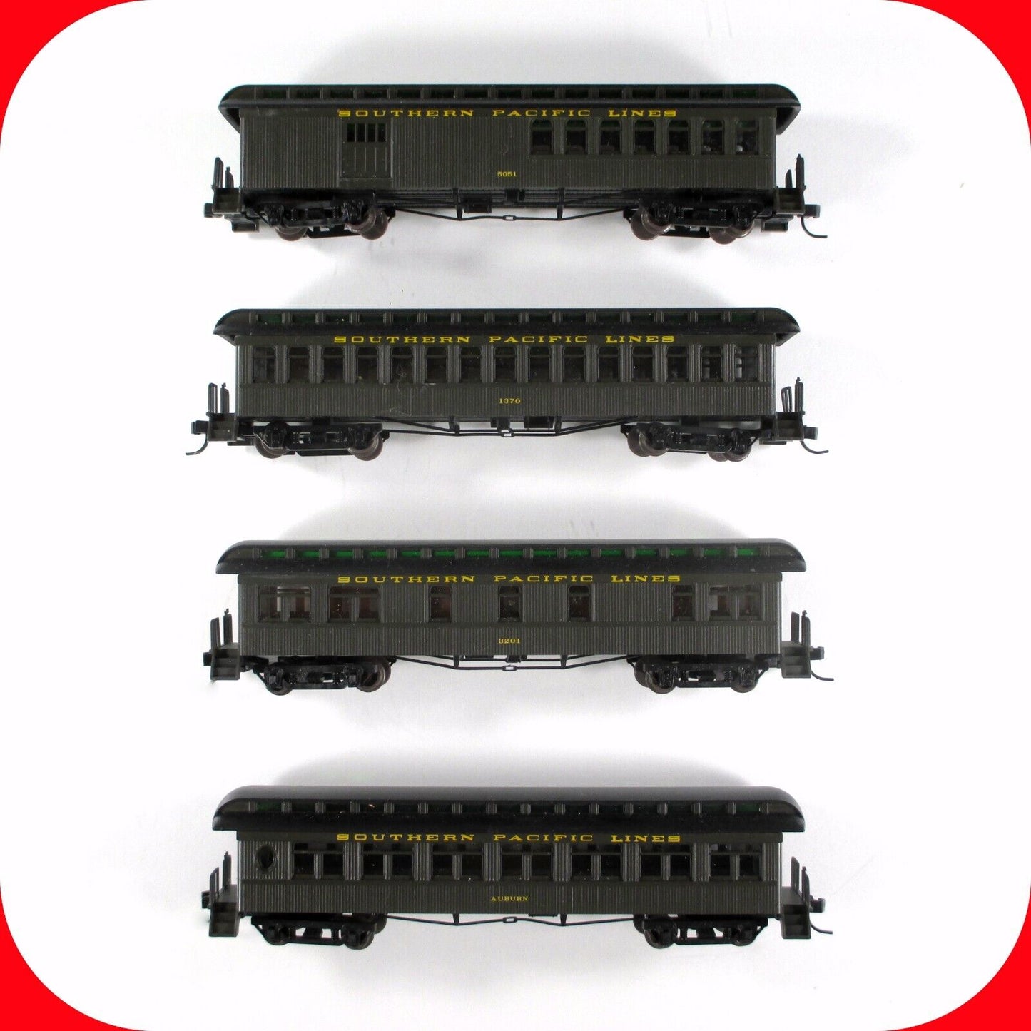 N Scale SOUTHERN PACIFIC Overland Old-Time Passenger 4-Car Set --- Athearn 11862