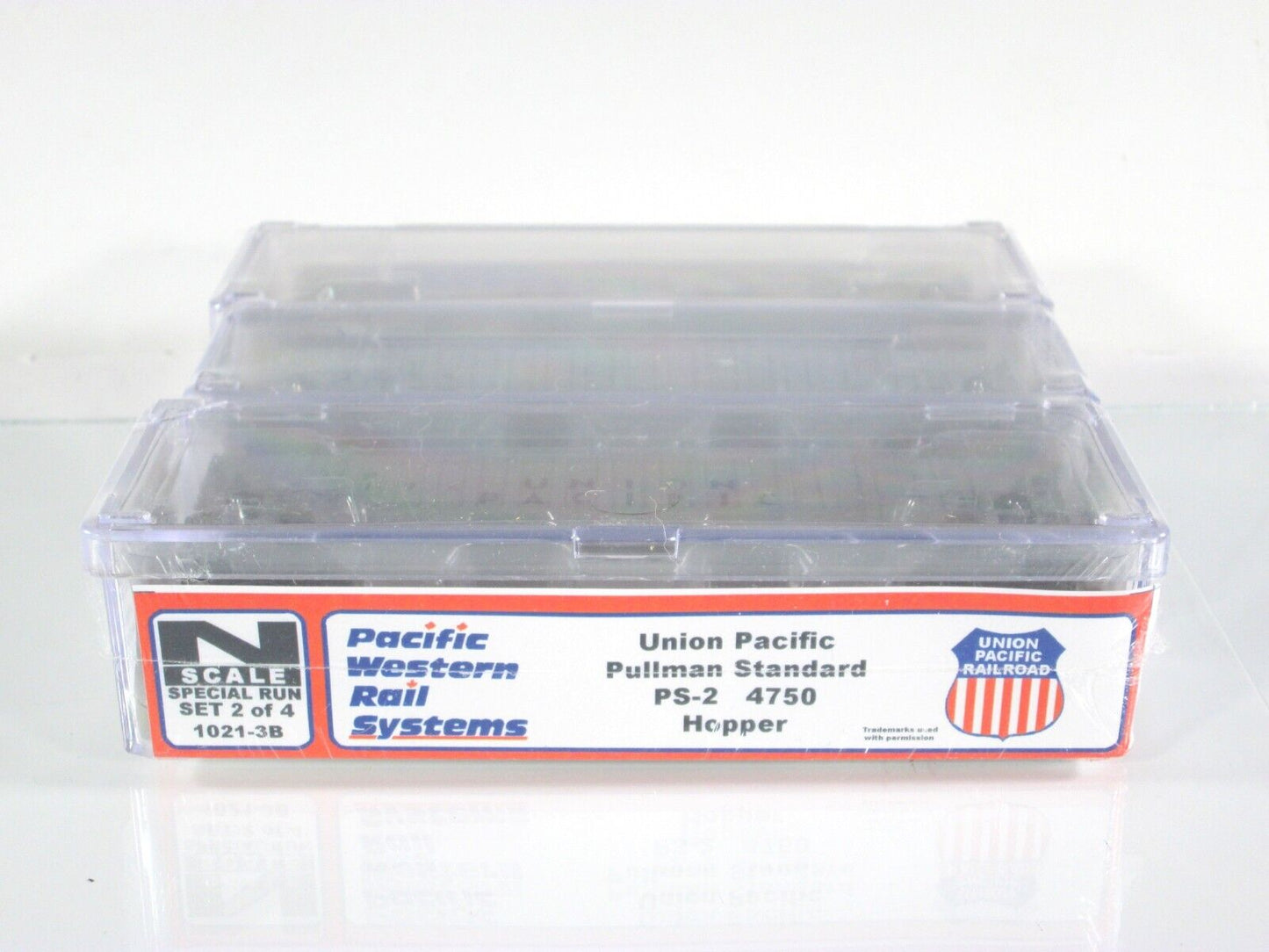 N Scale UNION PACIFIC Hopper 3-Car Set 2 - Intermountain PWRS Special Run *RARE*