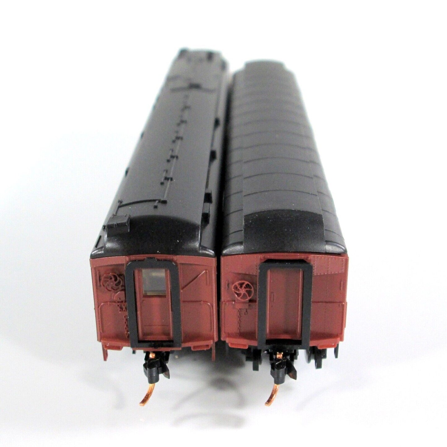 N Scale PENNSYLVANIA Horse & Diner Heavyweight Passenger 2-Car Set -Micro Trains