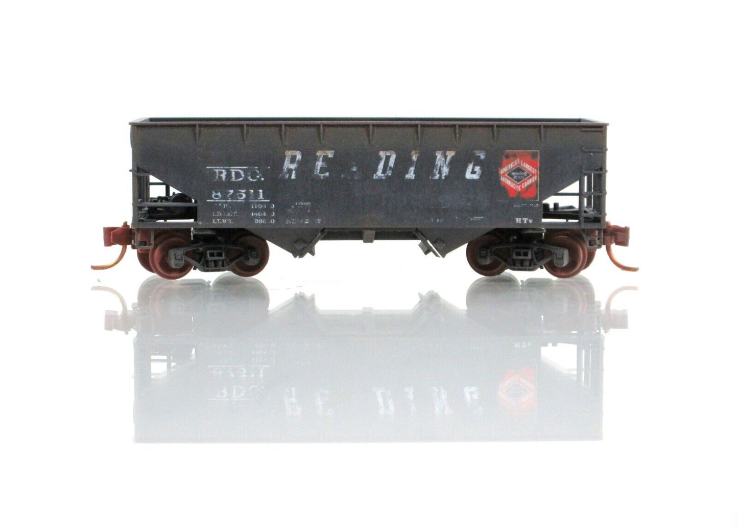 N Scale **READING** Weathered 33' Twin Bay Hopper #87511 - Micro Trains 05544470