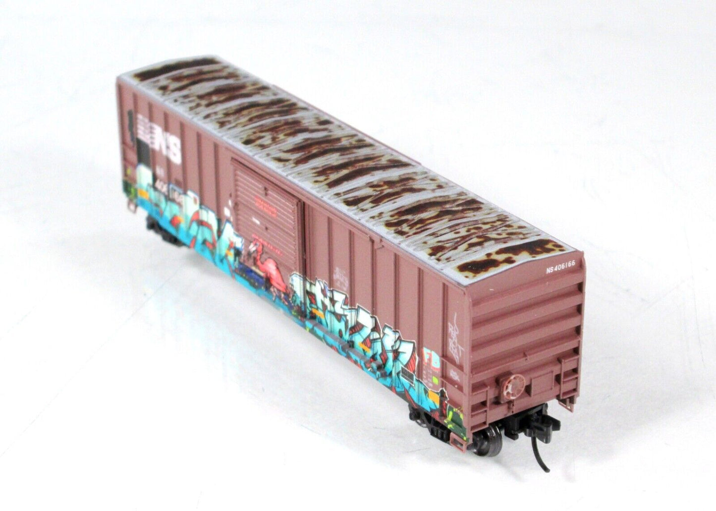 N Scale *NORFOLK SOUTHERN* Animal Graffiti Box Car -Micro Trains 02552730 *RARE