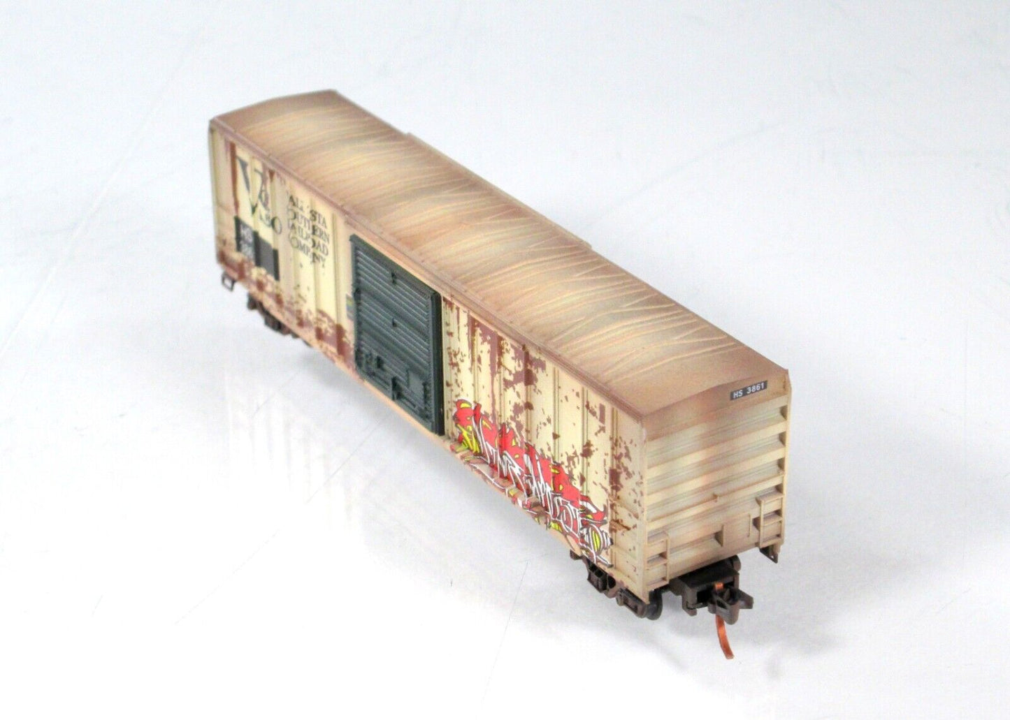 N Scale **VALDOSTA SOUTHERN** Weathered Box Car, HS #3861 -Micro Trains 02553029