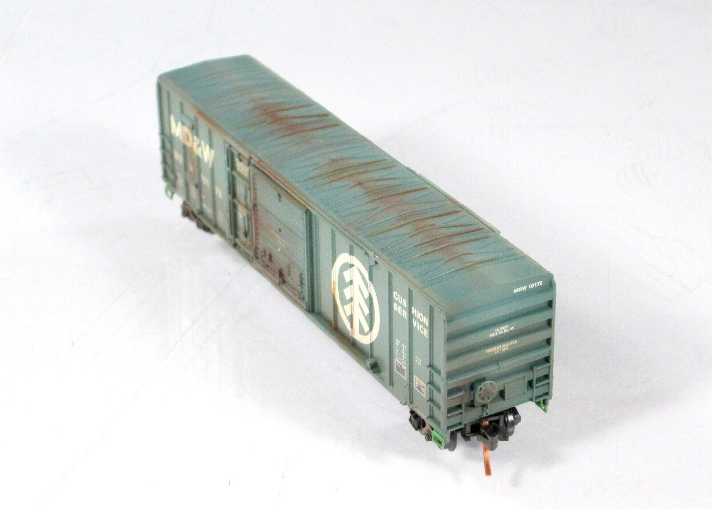 N Scale **MINNESOTA DAKOTA W.** Weathered Box Car #10178 - Micro Trains 02651060
