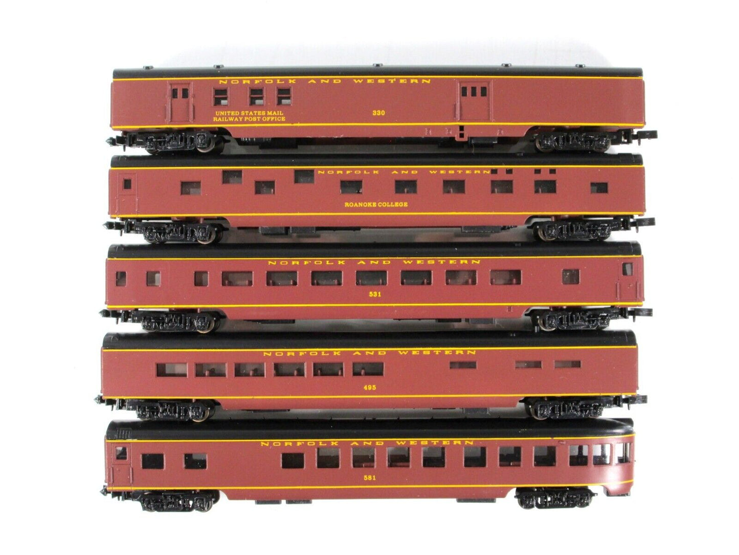 N Scale ***NORFOLK & WESTERN*** Lightweight Passenger 5-Car Set - Con-Cor 004010