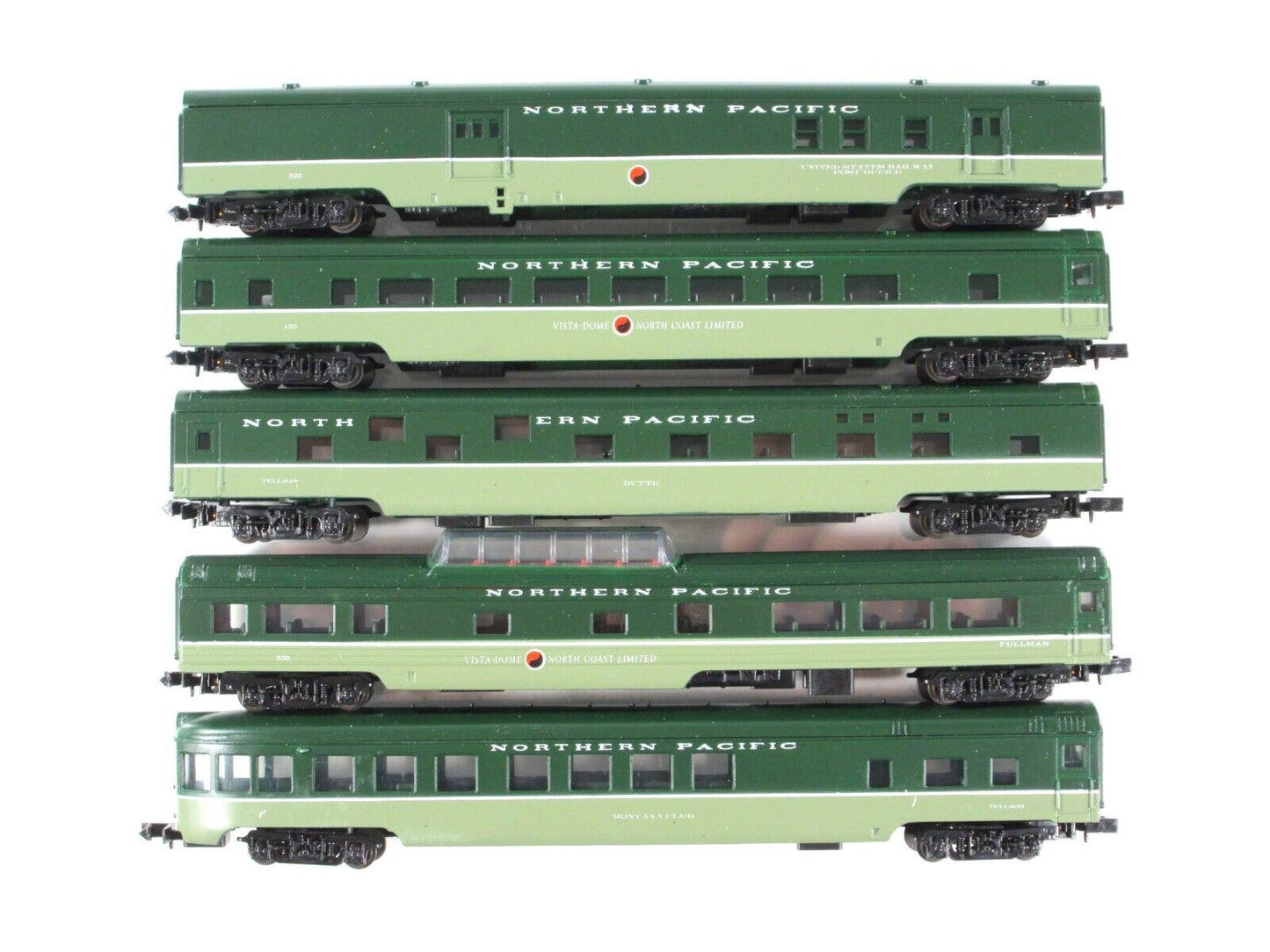 N Scale **NORTHERN PACIFIC**  LOEWY SCHEME  Passenger 5-Car Set - Con-Cor 004033