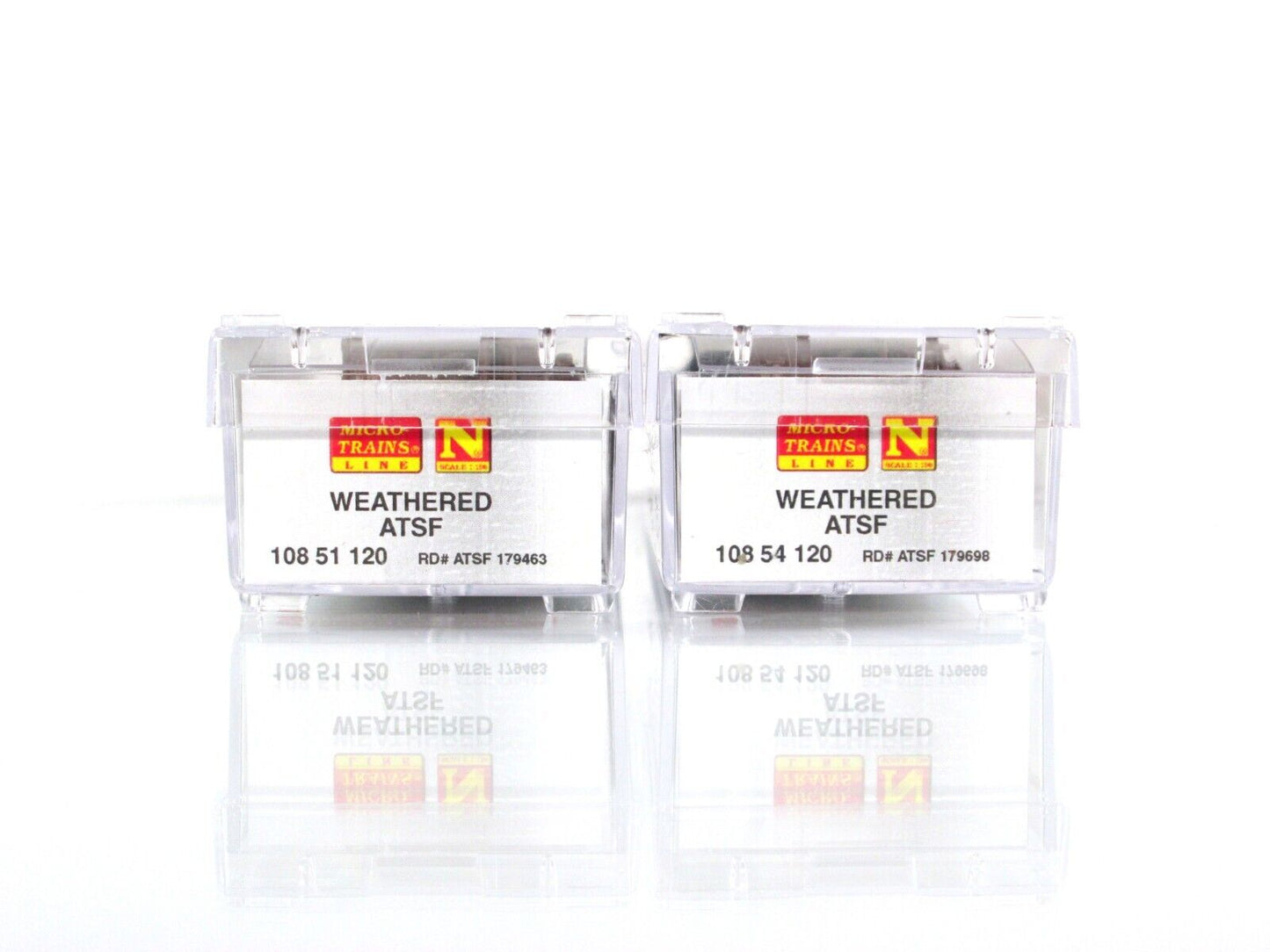 N Scale **SANTA FE** Weathered & Graffiti Hopper 2-Pack -- Micro Trains 99305080