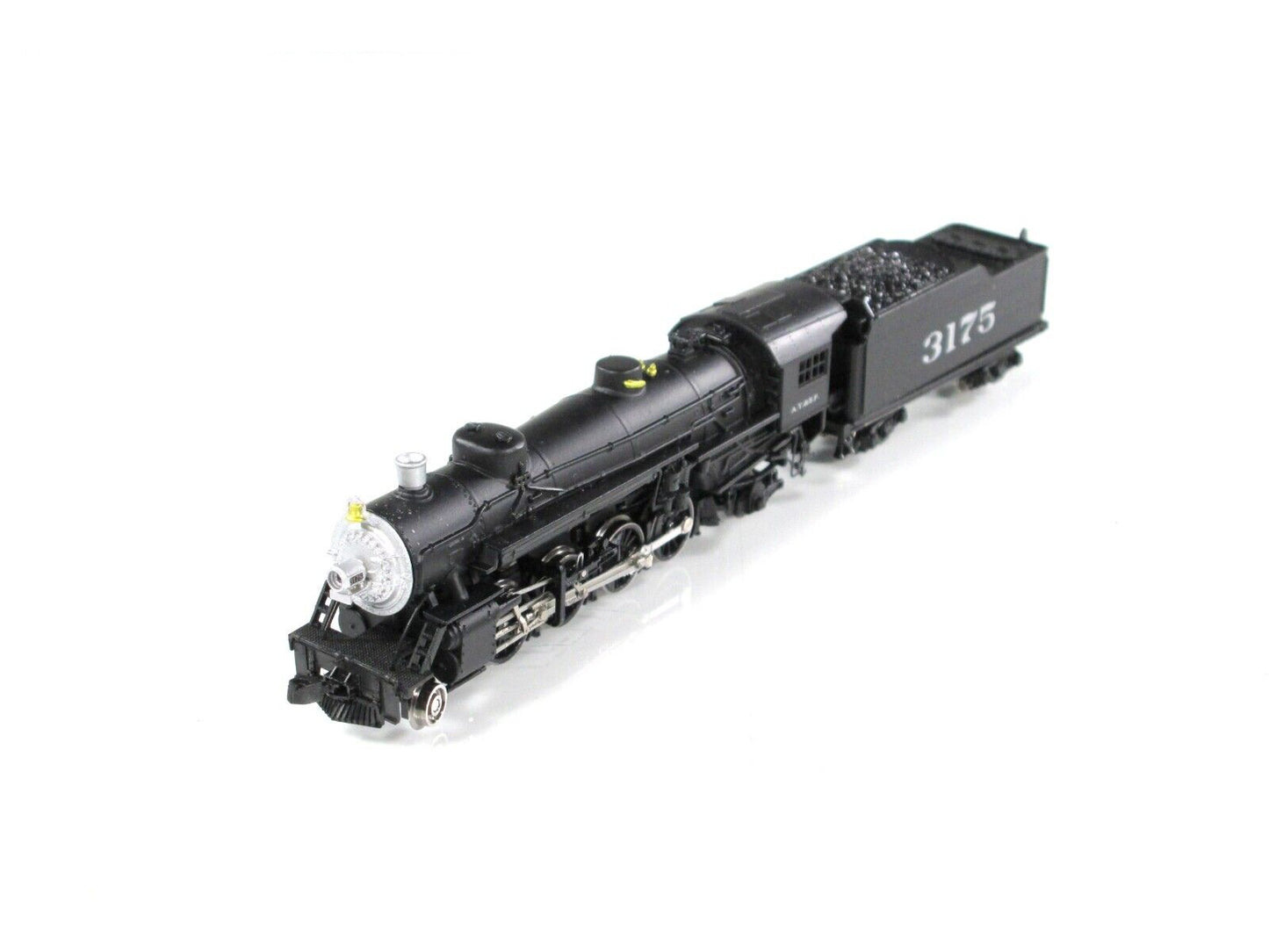 N Scale **SANTA FE** USRA 2-8-2 Locomotive, ATSF 3175 - Model Power *Metal* 7572