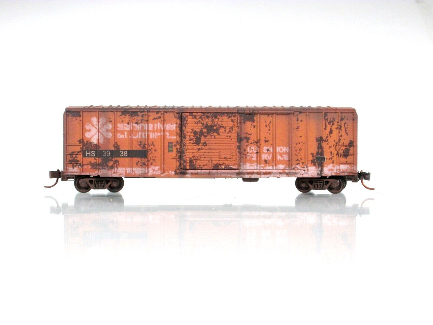 N Scale **SABINE RIVER** Weathered 50' Box Car, HS #3938 - Micro Trains 02551009