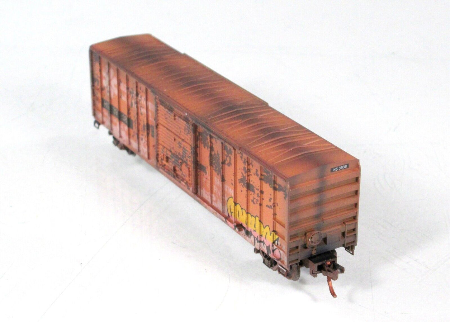 N Scale **SABINE RIVER** Weathered 50' Box Car, HS #3938 - Micro Trains 02551009