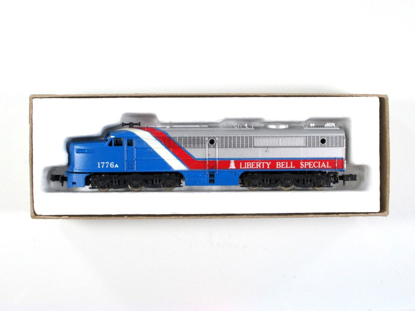 N Scale ***LIBERTY BELL SPECIAL*** PA-1 Dummy Locomotive #1776A -- Con-Cor 2071A