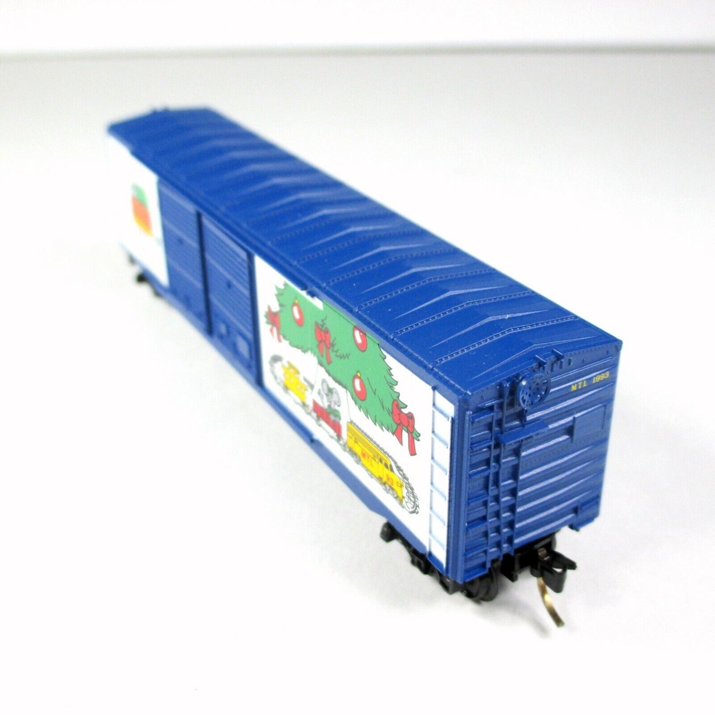 N Scale ***MERRY CHRISTMAS 1993** 50' Double Door Box Car --- Micro Trains 37020