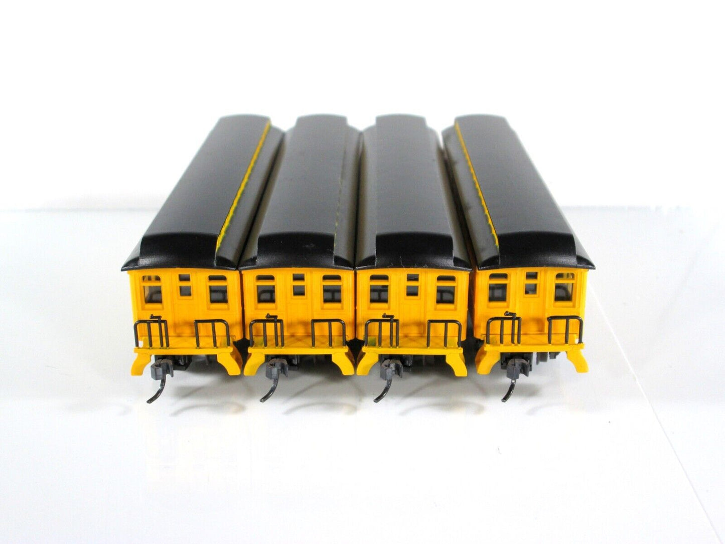 N Scale ***CHICAGO & NORTH WESTERN** Overland Passenger Set -Athearn 11859 *RARE