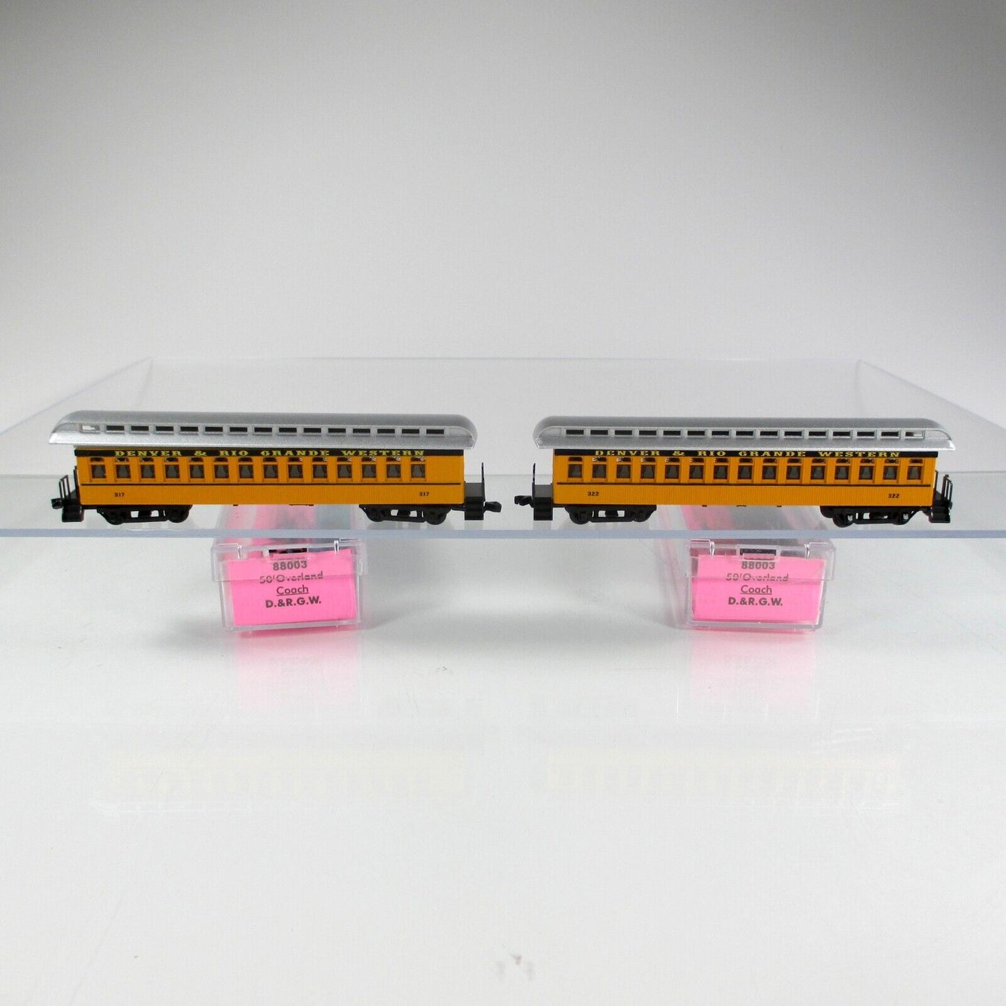 N Scale D&RGW OVERLAND *Silverton* Passenger Set -Roundhouse 88003, Knuckle Cplr