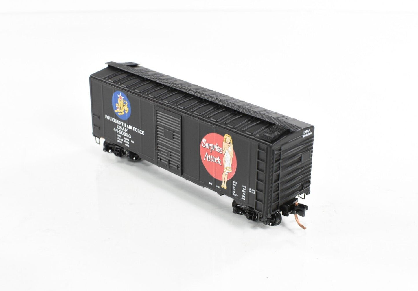 N Scale **SURPRISE ATTACK** 14th Air Force Box Car, USAF 44-50956 -DELUXE 240461