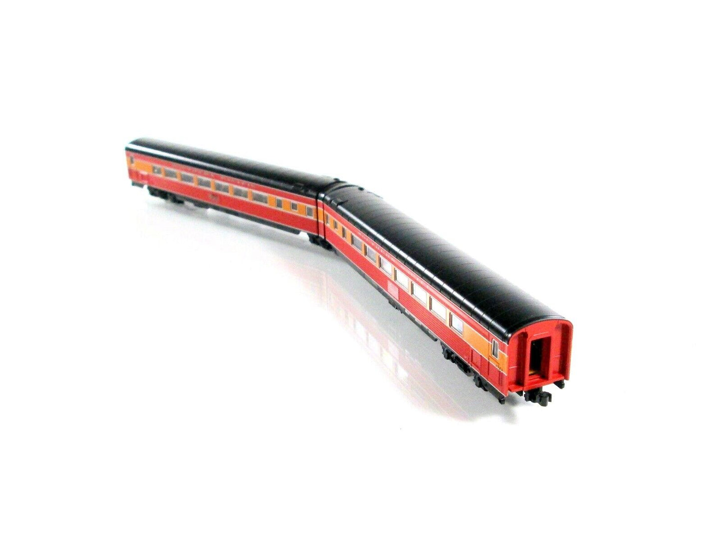 N Scale **SOUTHERN PACIFIC DAYLIGHT** Articulated Car #2408,2409 -Kato 106-6308
