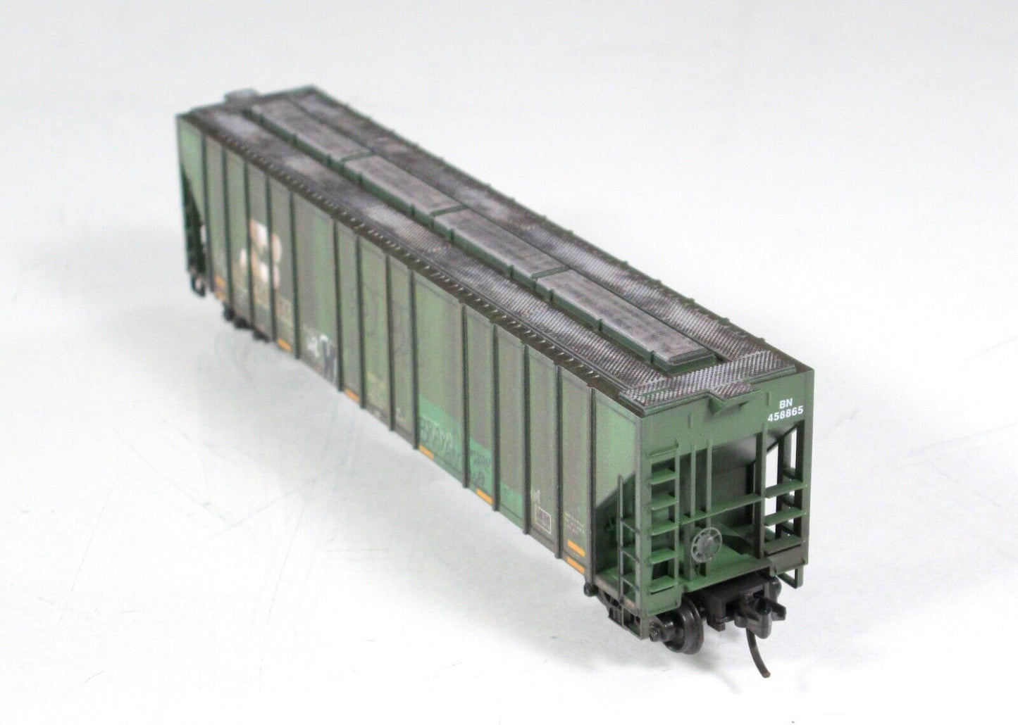 N Scale **BURLINGTON NORTHERN** Weathered Hopper #458865 - Micro Trains 99305680