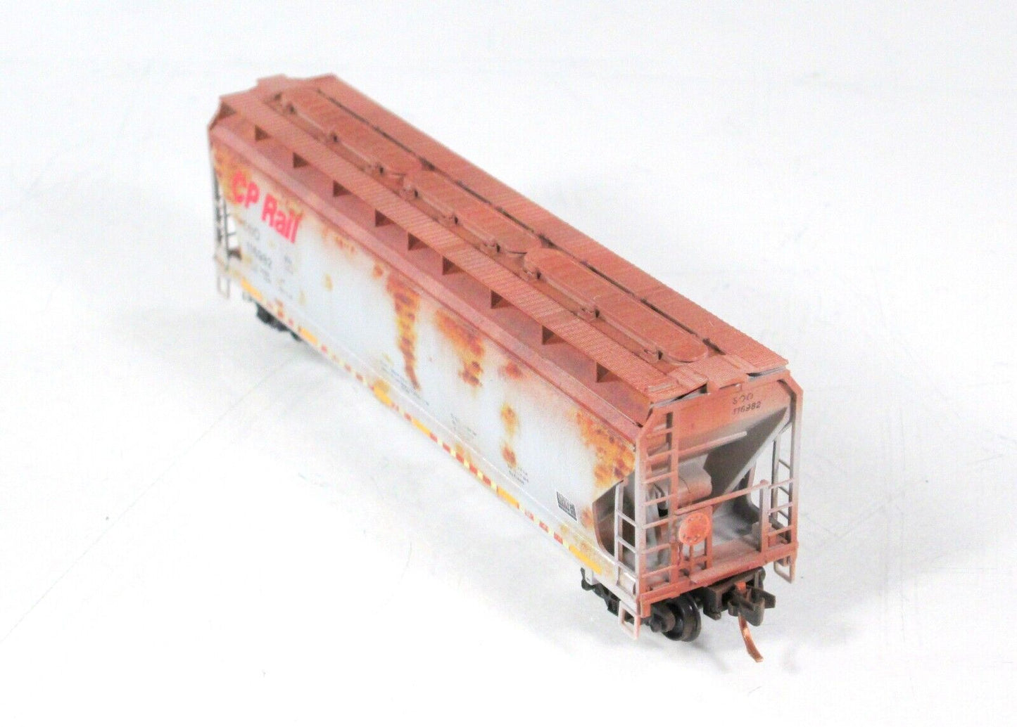 N Scale **SOO/CP RAIL** Weathered Graffiti Hopper #116982 -Micro Trains 99451092