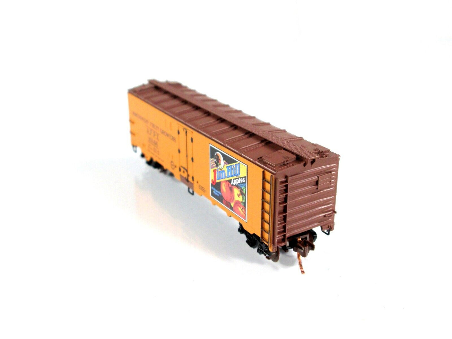 N Scale *JIM HILL APPLES* Reefer #06, AFPX #10146 -Micro Trains, Lowell Smith