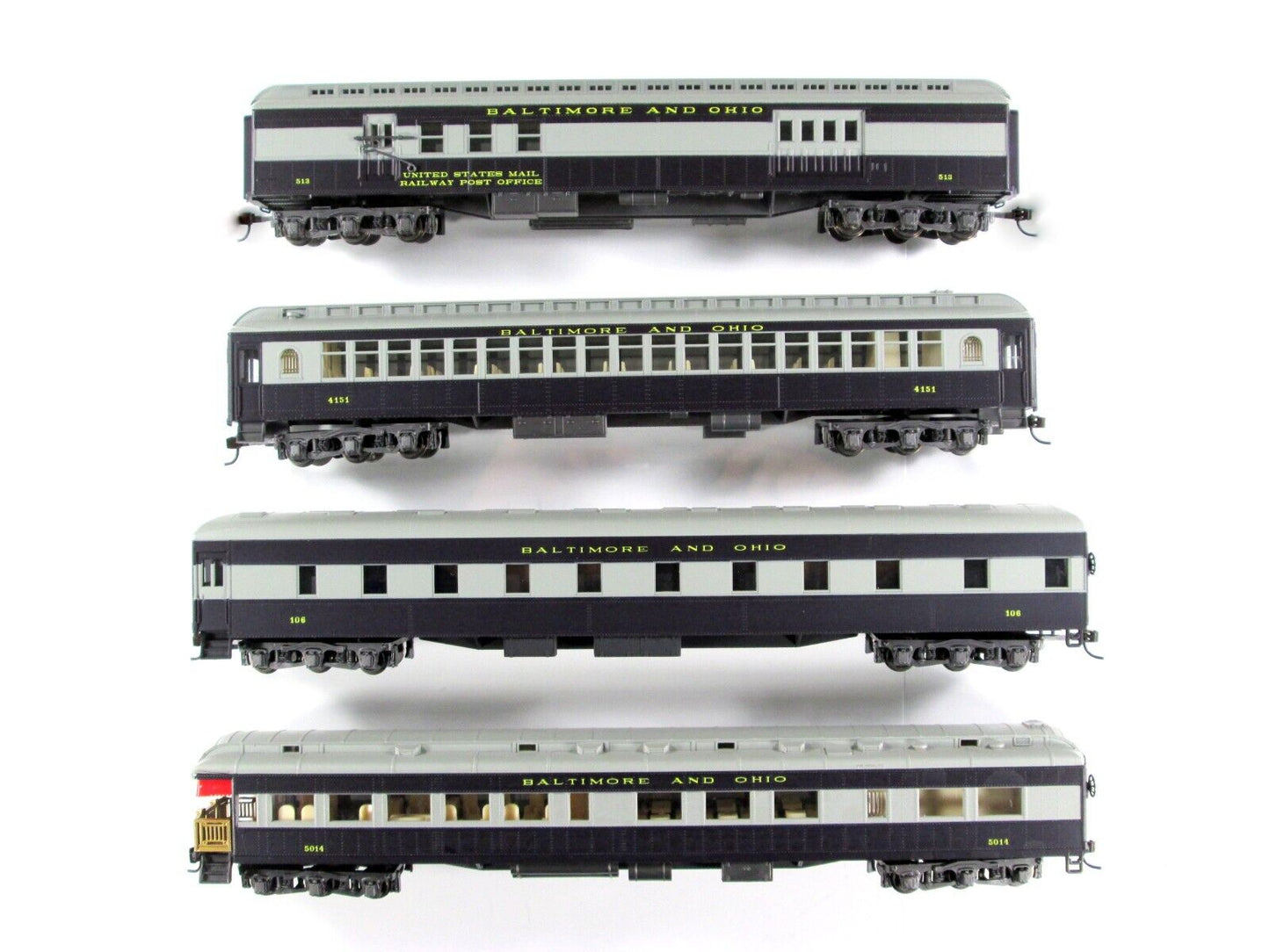 HO Scale *Baltimore Ohio* Royal Blue Passenger Set B -Rivarossi 6909, Knuckle Cp