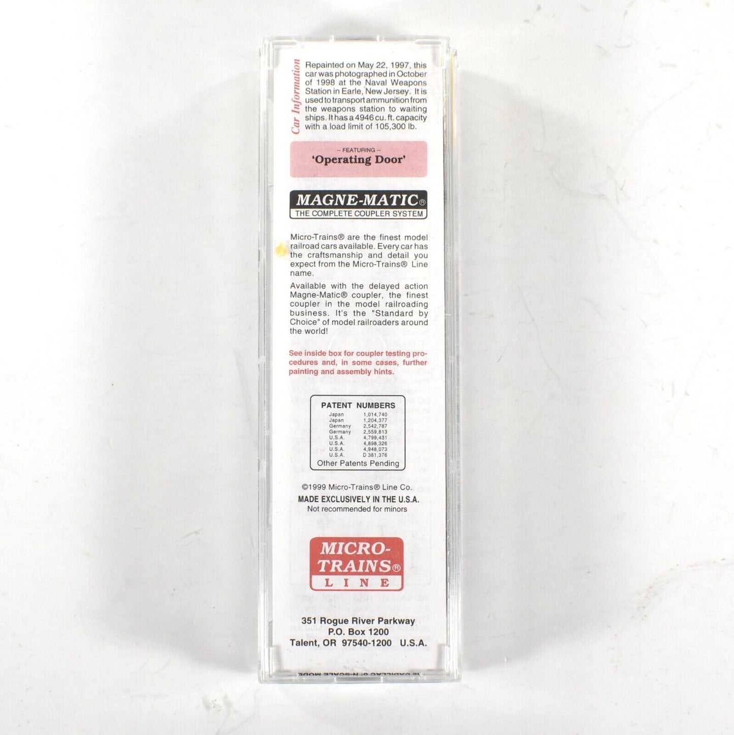 N Scale ***United States NAVY*** 50' Box Car USN #61-05146 -- Micro Trains 77040