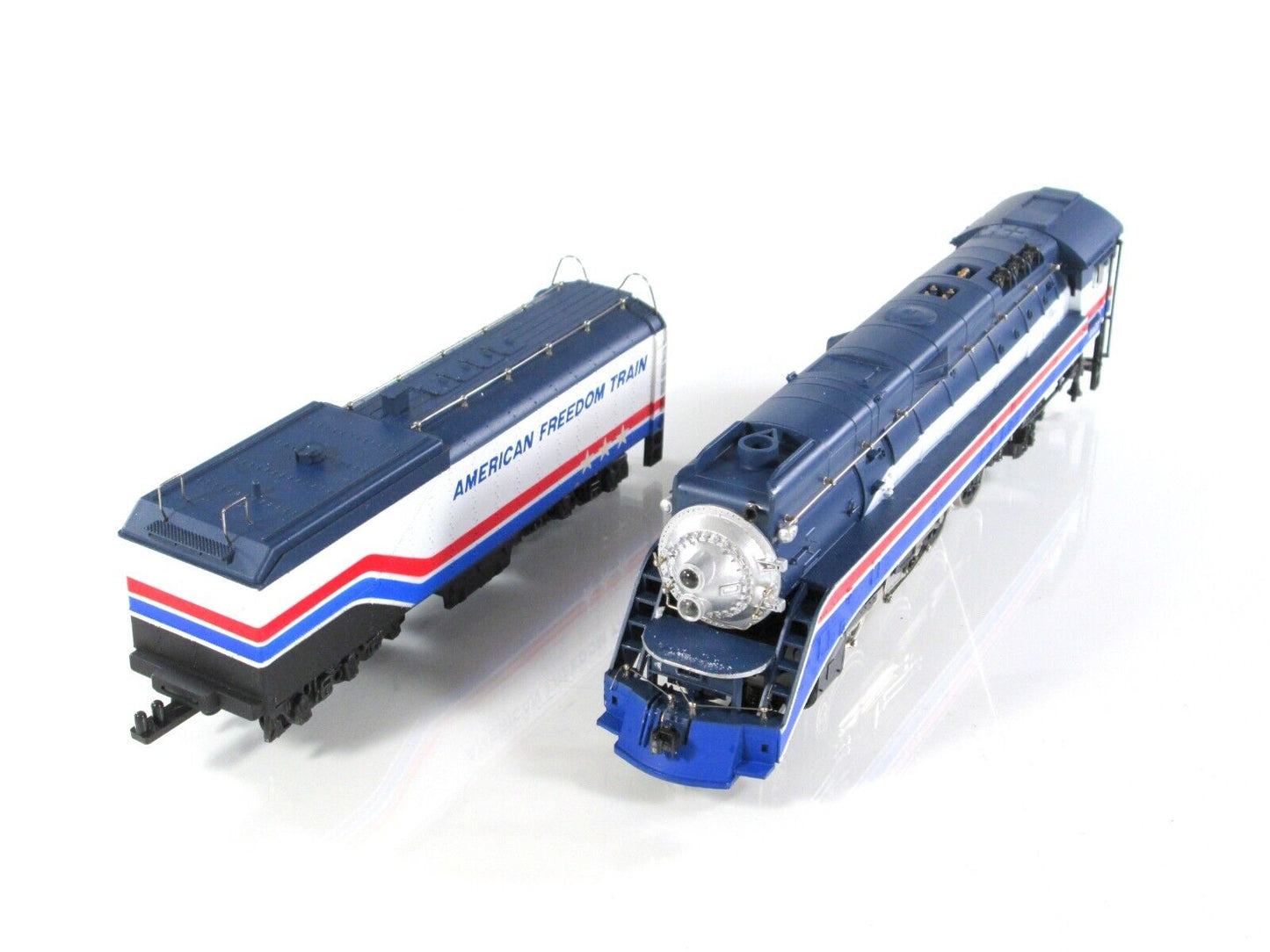 HO Scale *AMERICAN FREEDOM TRAIN* GS-4 Northern Locomotive, AFT #4449 --- LIONEL