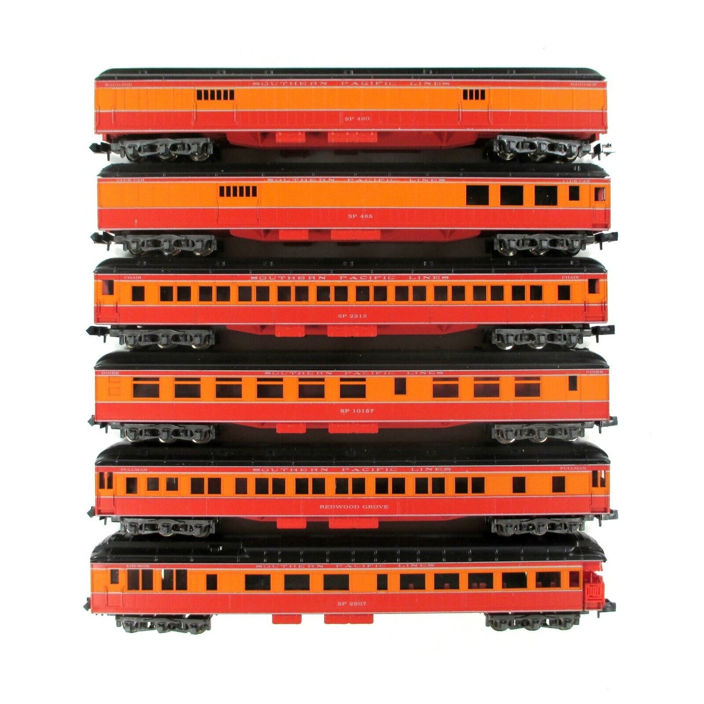 N Scale SOUTHERN PACIFIC **DAYLIGHT** Heavyweight Passenger Set -Con-Cor 5700191