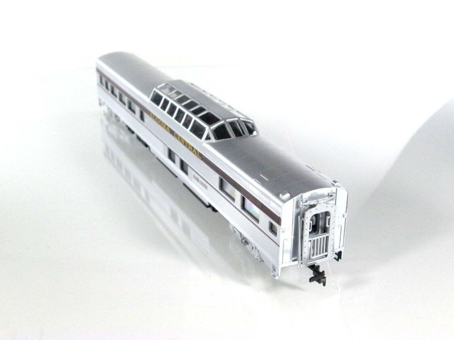 HO Scale ALGOMA CENTRAL Corrugated Lightweight Passenger 8-Car Set --- IHC 47768