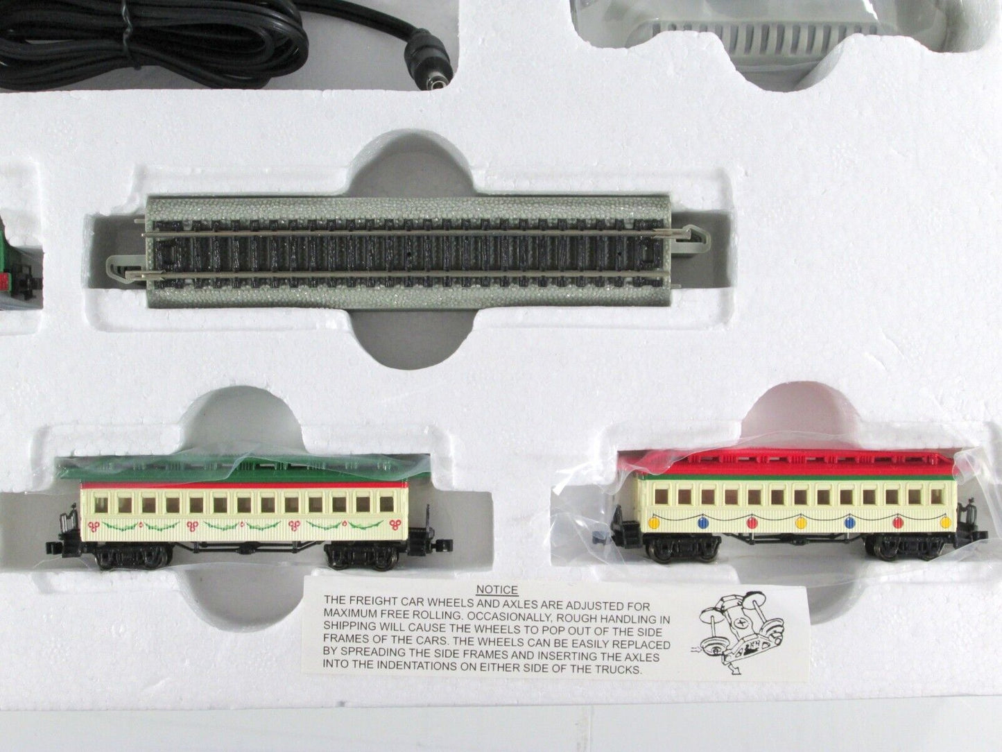 N Scale **SPIRIT of CHRISTMAS** Steam Locomotive, Passenger Set - Bachmann 24017