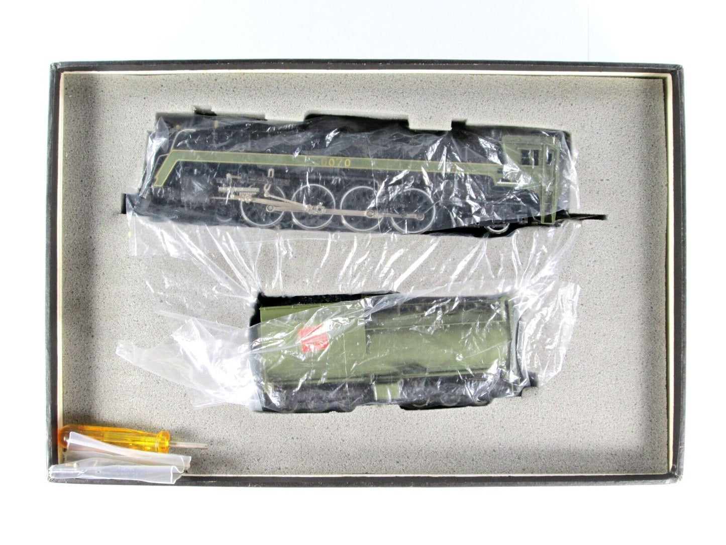 HO Scale Brass CANADIAN NATIONAL 4-8-2 *U-1-F* Mountain Locomotive #6070 -VAN H.