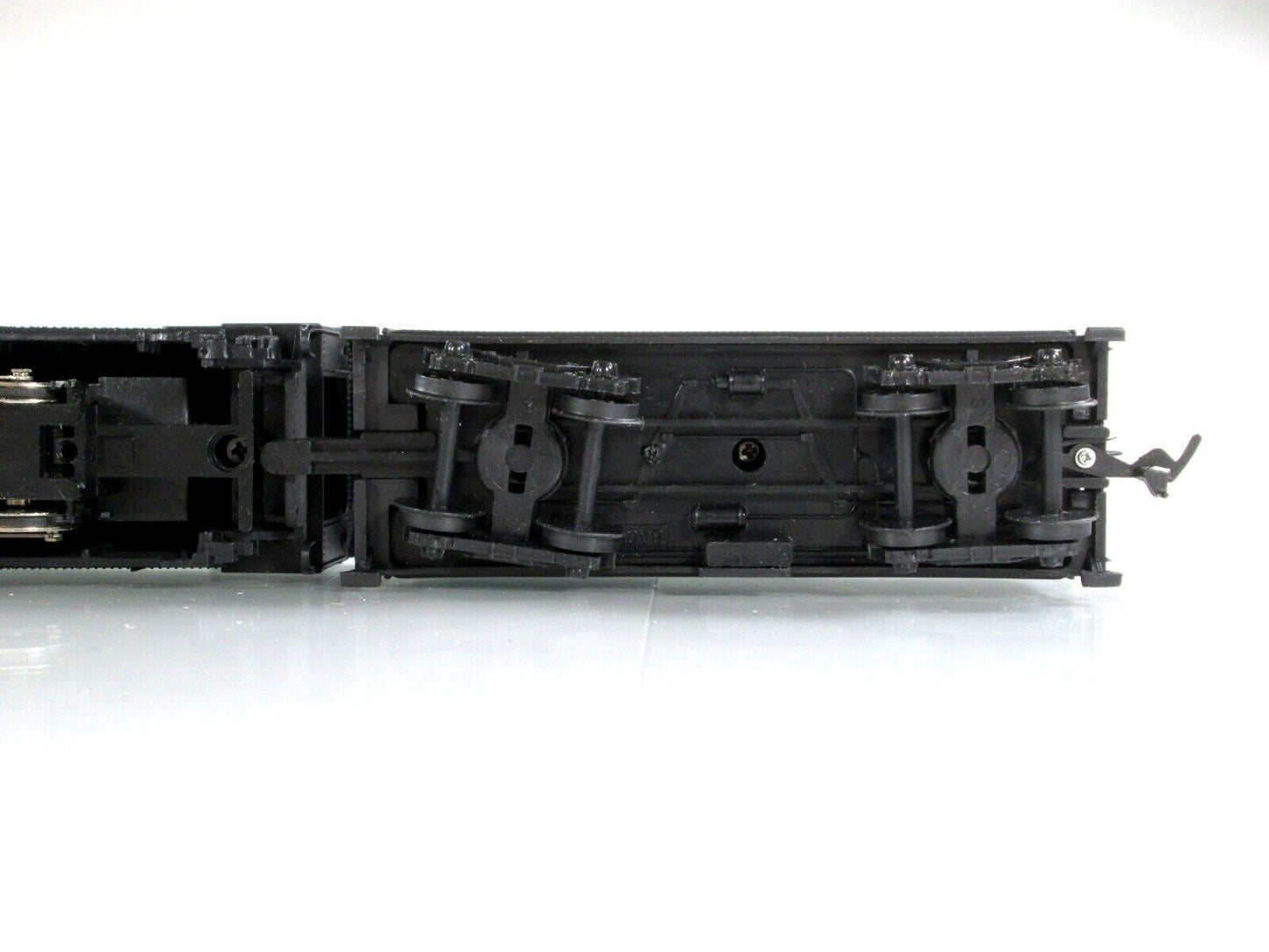 HO Scale **READING** 2-8-0 Consolidation Locomotive w/ *Smoke*  - Bachmann 53010