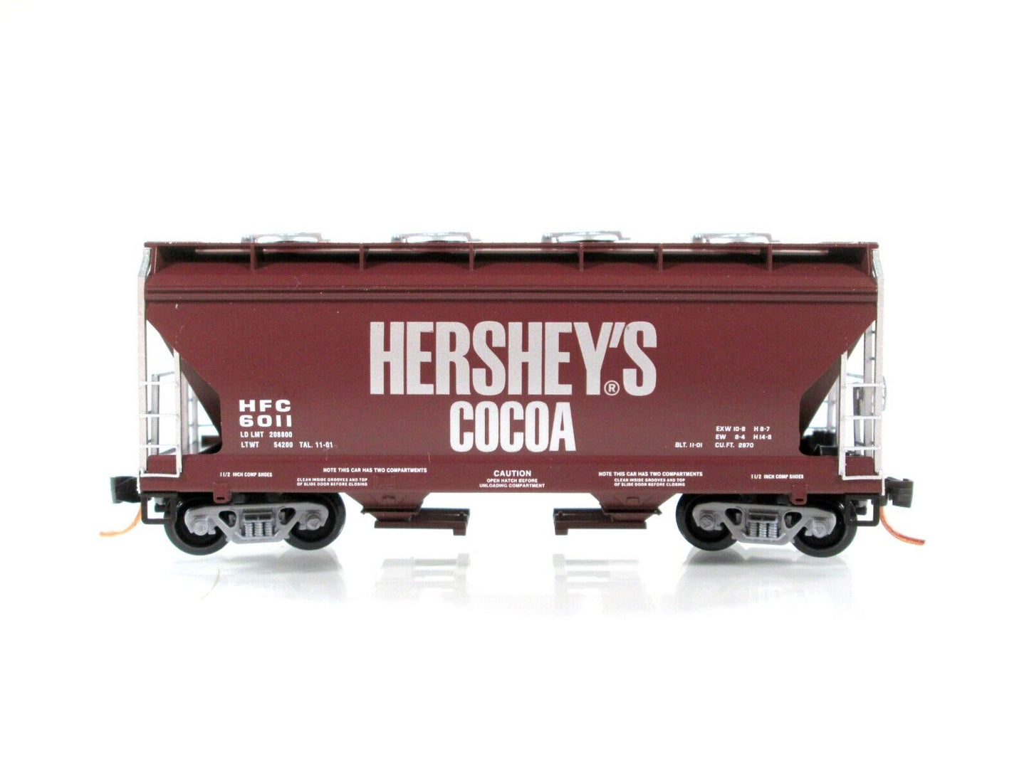 N Scale **Hershey's Cocoa** 2-Bay Covered Hopper - HFC 6011 - Micro Trains 92150