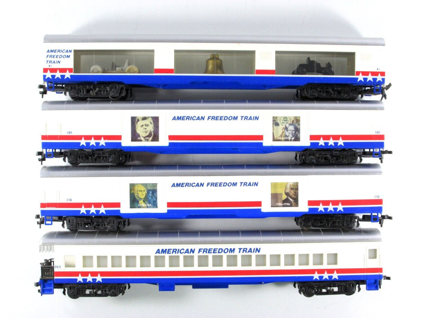 HO Scale ***AMERICAN FREEDOM TRAIN*** 4-Car Passenger Set, 1776-1976 ---- LIONEL