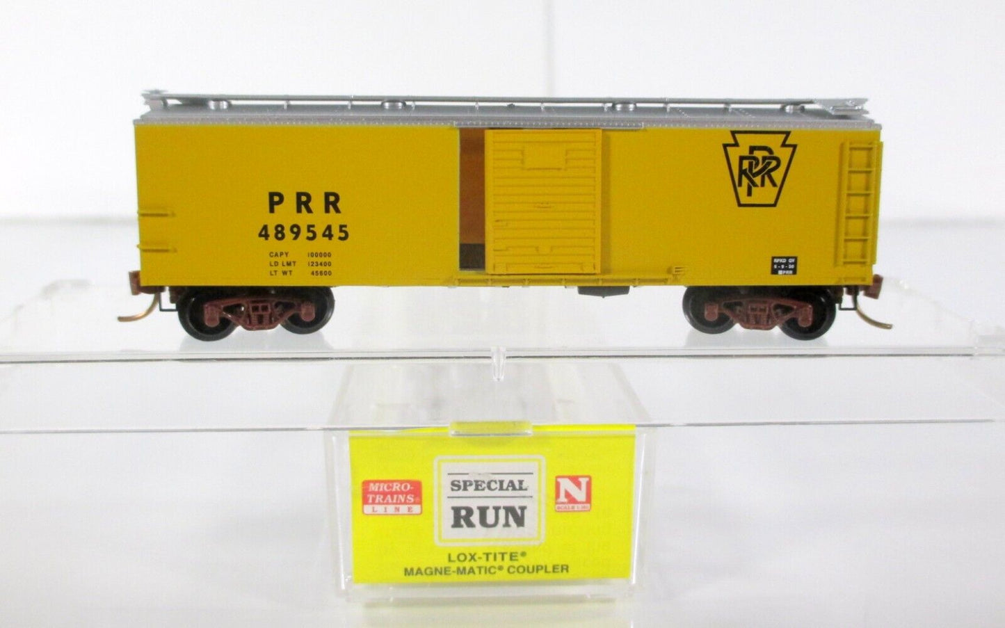 N Scale **PENNSYLVANIA** MOW Storage Box Car, PRR 489545 -Micro Trains NSC 01-22