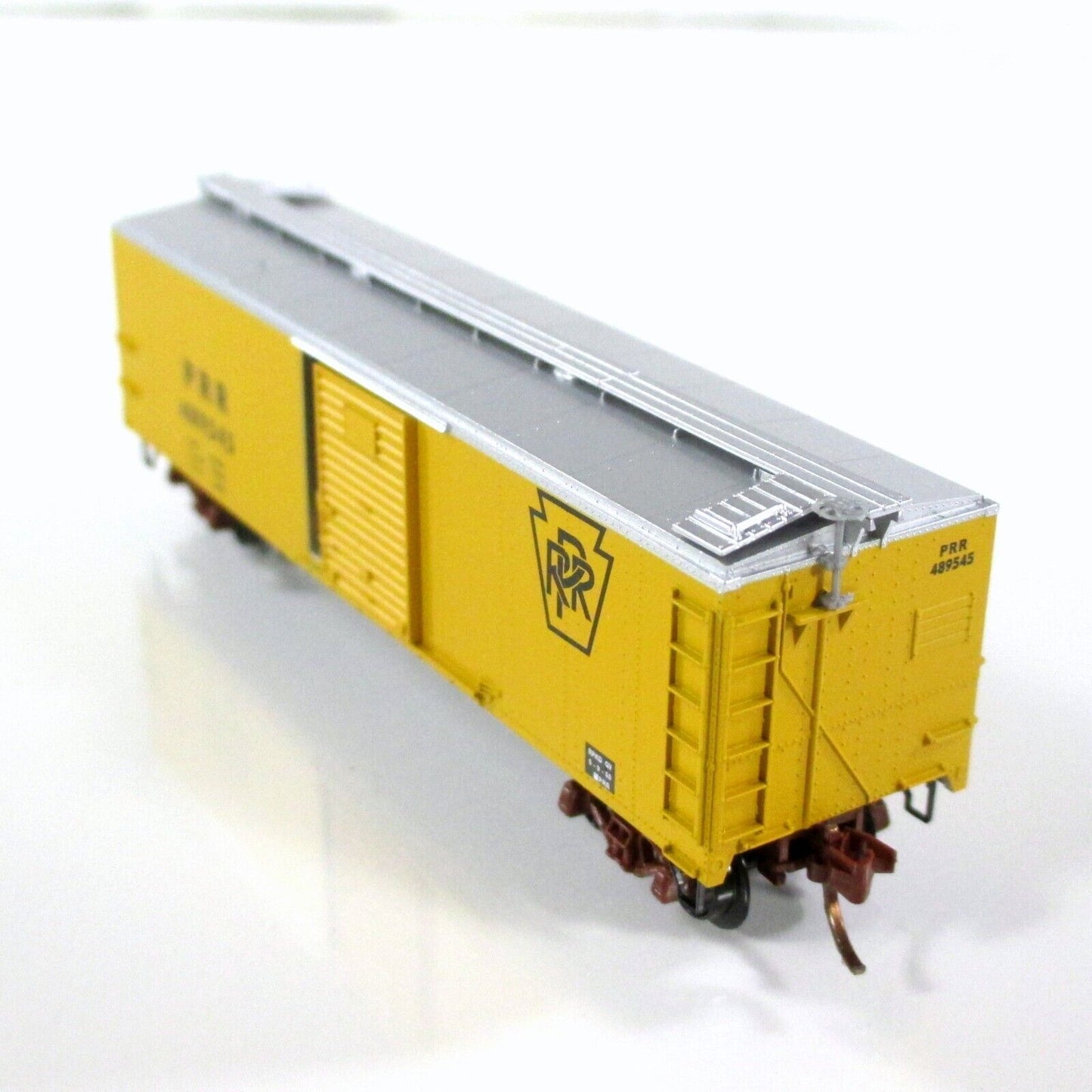 N Scale **PENNSYLVANIA** MOW Storage Box Car, PRR 489545 -Micro Trains NSC 01-22