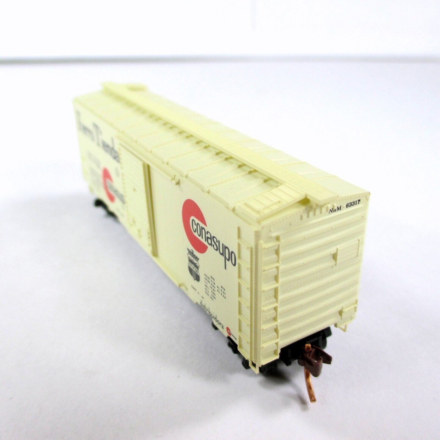 N Scale ***FERRO TIENDA***  MEXICAN Box Car, NdeM #63317 - Micro Trains 02000730