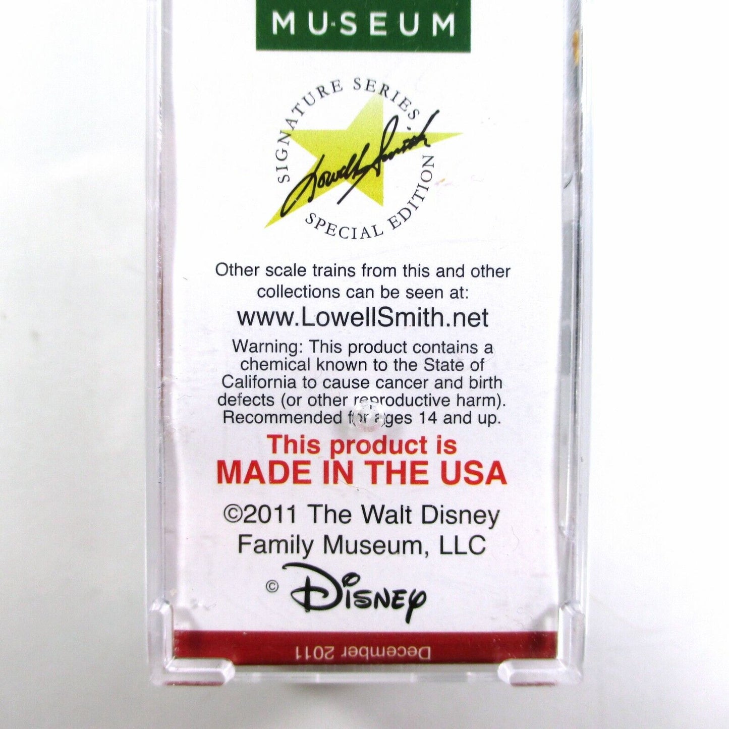 N Scale DISNEY Christmas 2011 MICKEY MOUSE Box Car Micro Trains NSE Lowell Smith