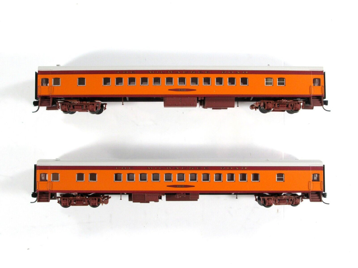 N Scale MILWAUKEE ROAD 1935 HIAWATHA Passenger 2-Car Set #4401, 4437 -FOX VALLEY
